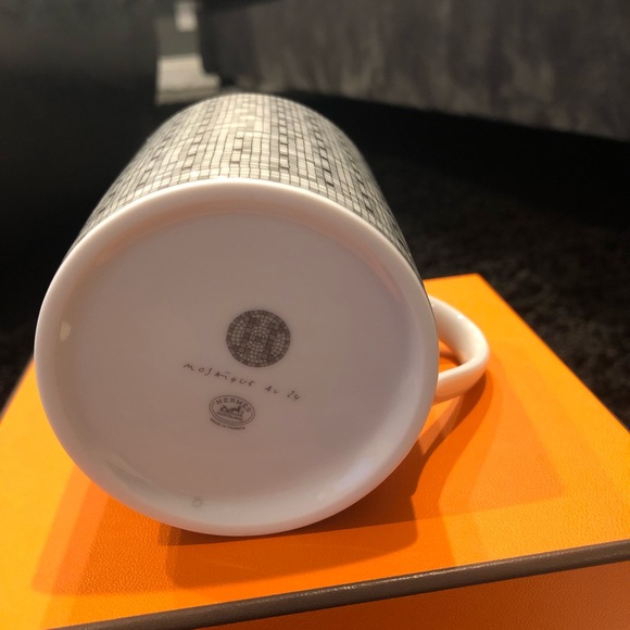 Authentic Brand New Hermes Mosaique au 24 Mug Platinum Silver with box - Picture 3 of 5